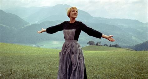 How Old Was Julie Andrews in The Sound of Music Movie: A Dive into Timeless Talent and Unrelated Musings